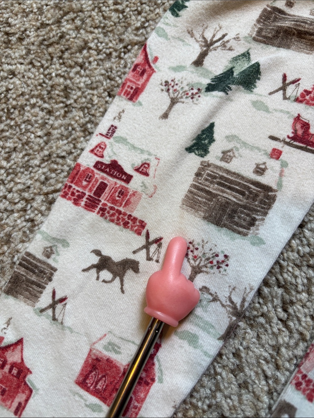 Burt’s Bees Baby 100% Organic Cotton Two Piece Christmas Holiday Pajama Set Sz 6 - Picture 4 of 6